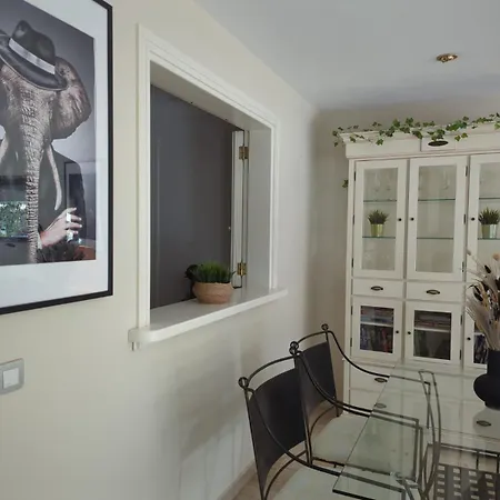 Frontline 2 Bed Apartment, San Pedro De Alcantara דירה