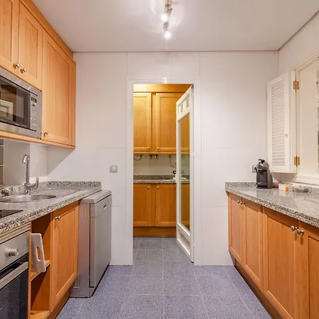 Frontline 2 Bed Apartment, San Pedro De Alcantara Apartment Marbella